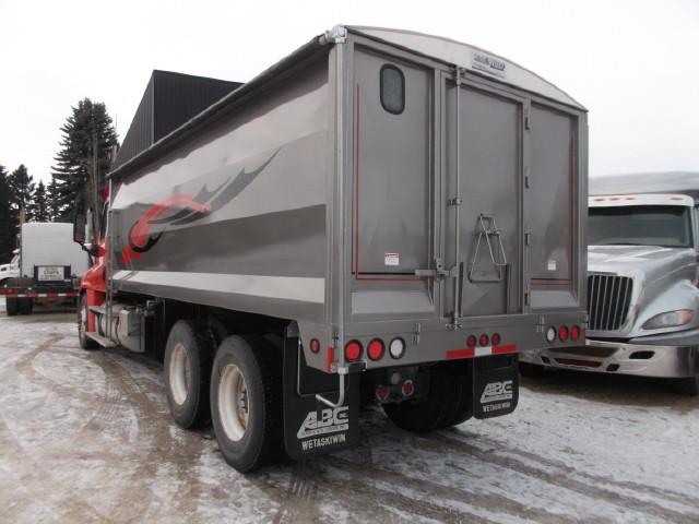 Image #3 (2013 FREIGHTLINER CASCADIA AUTOMATIC T/A GRAIN TRUCK)